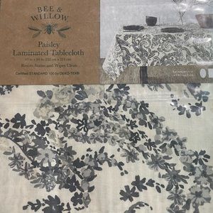 New Bee & Willow Home Paisley Laminated Tablecloth 60in X 84 Off White Gray Oeko